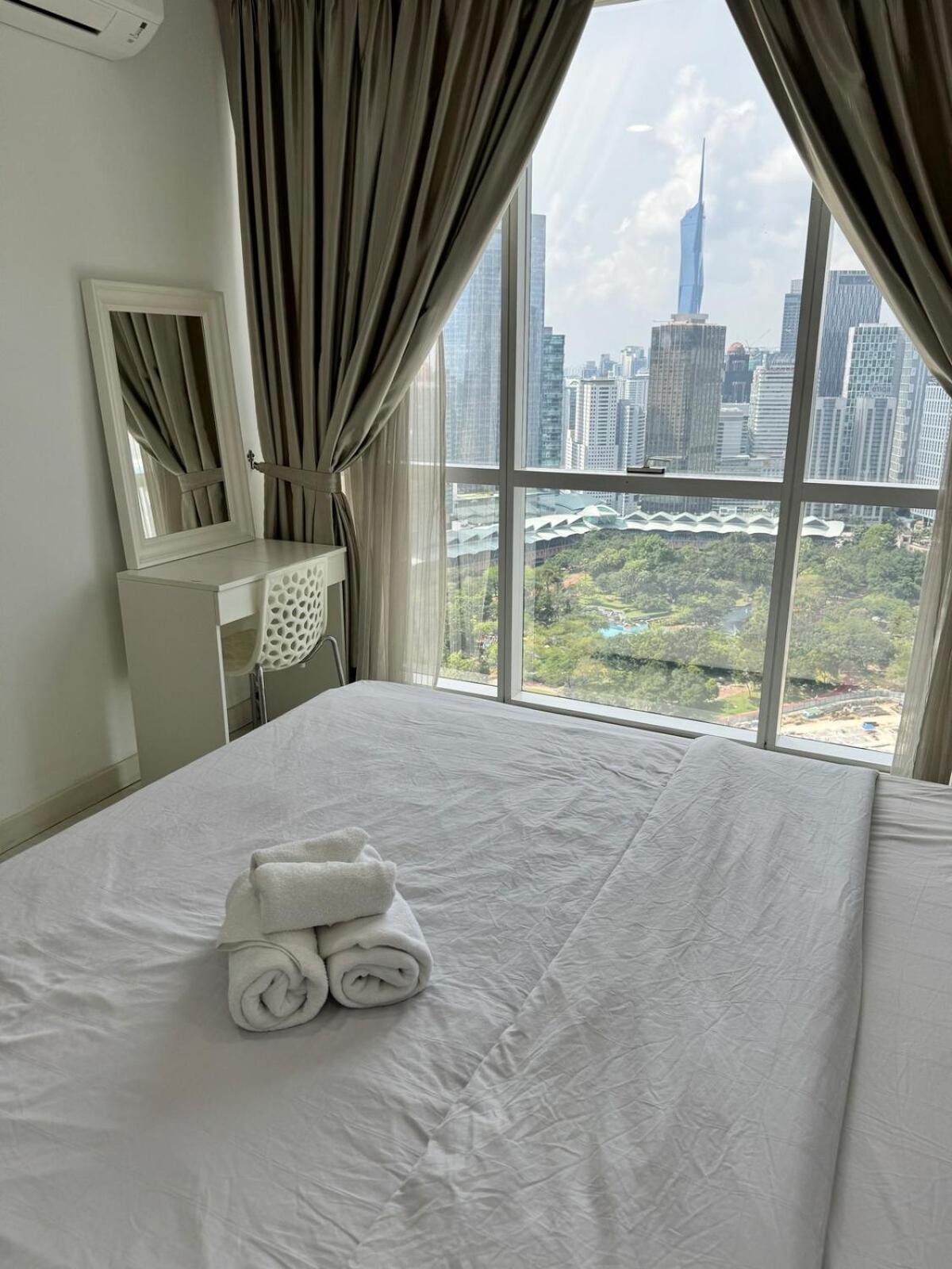 Pangsapuri Cosy 2-bedroom Klcc Kuala Lumpur
